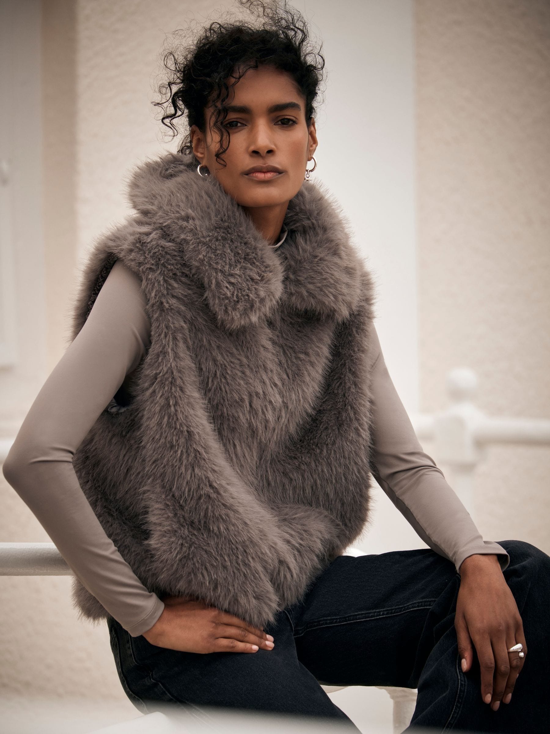 Hood Plus Size Grey Faux Fur Bubble Gilet Fox Fur Gilet – Marie Minks