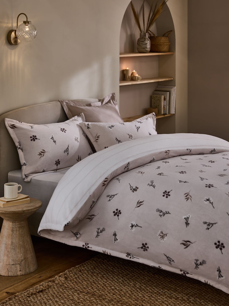 Fleece Floral Print Stripe Reversible Duvet Cover and Pillowcase Set - Imagen 1 de 5