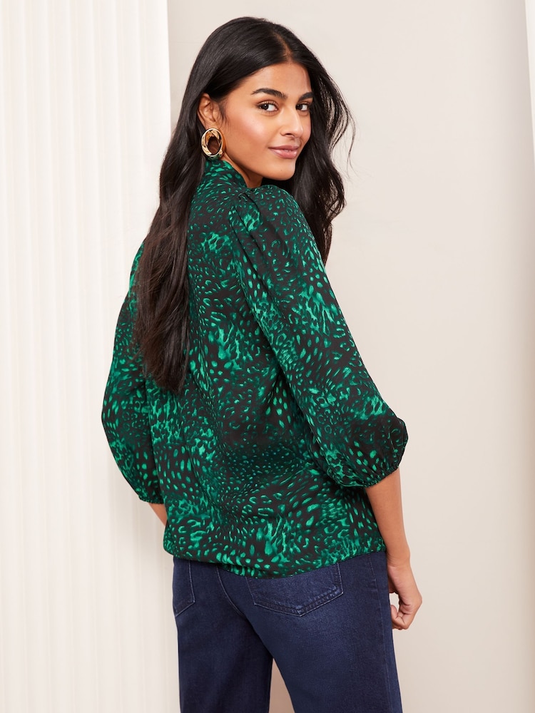 Friends Like These Green V-Neck Bow Front 3/4 Sleeve Blouse - Image 4 of 4