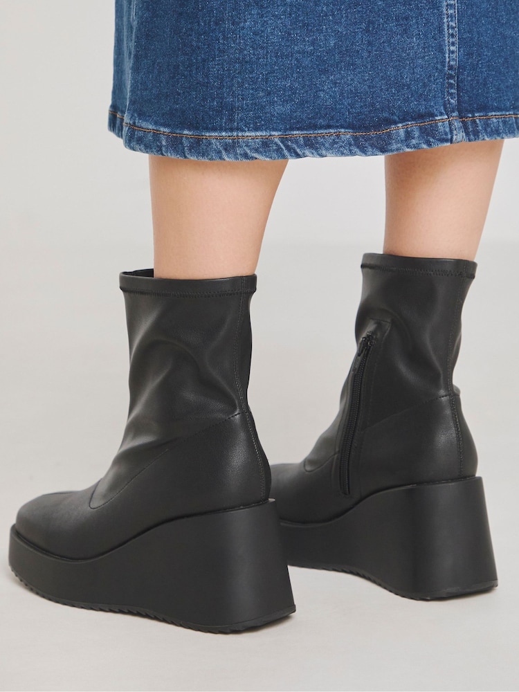 Simply Be Stretch Upper Wedge Ankle Boots In Wide Fit - Image 2 of 4