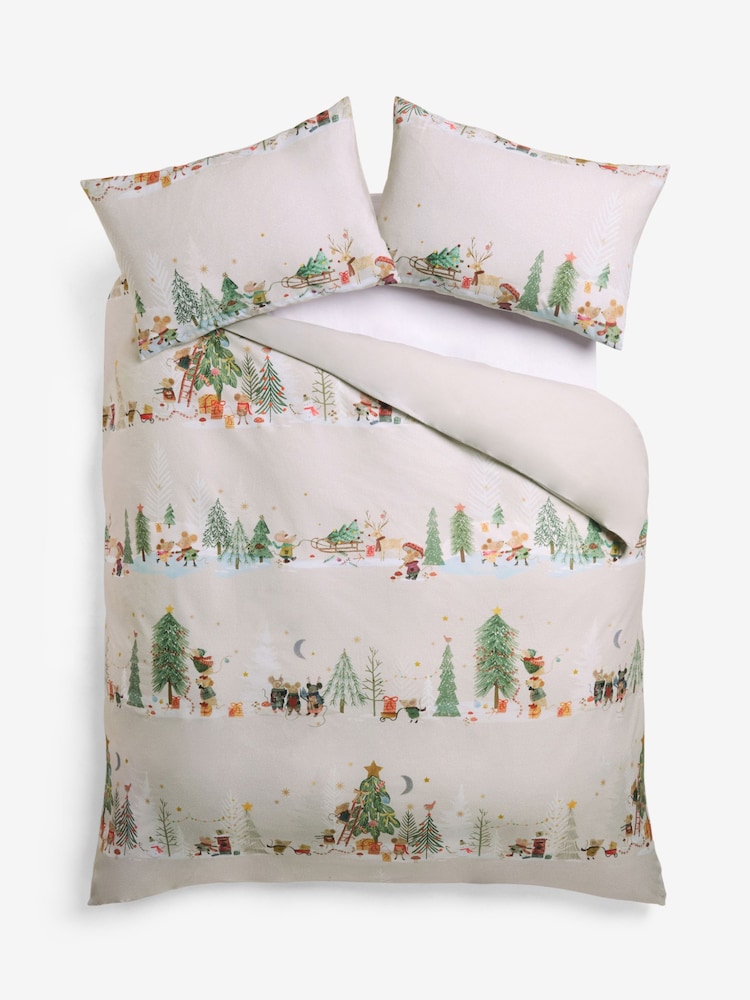 Natural Mouse Town Christmas Duvet Cover and Pillowcase Set - Image 5 of 5