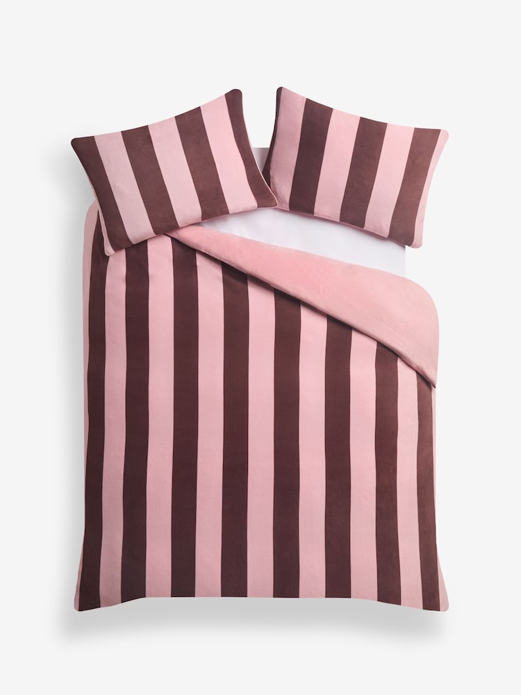 Pink Stripe Fleece Duvet Cover and Pillowcase Set - Image 4 of 4