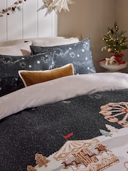 Natural Gingerbread Christmas Reversible Duvet Cover and Pillowcase Set - Image 4 of 6