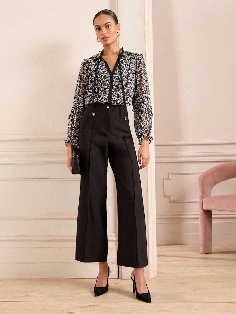 Love & Roses Black and Gold Cleo Relaxed Wide Leg Crop Trousers - Image 3 of 4