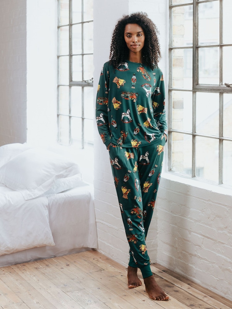 Chelsea Peers Green Christmas Toys Print Long Pyjama Set - Image 1 of 1