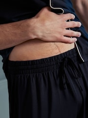 Conjunto de pijama corto abotonado de modal TENCEL™ de Chelsea Peers - Imagen 5 de 8