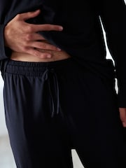 Chelsea Peers TENCEL™ Modal Long Crew Neck Pyjama Set - Imagen 5 de 8
