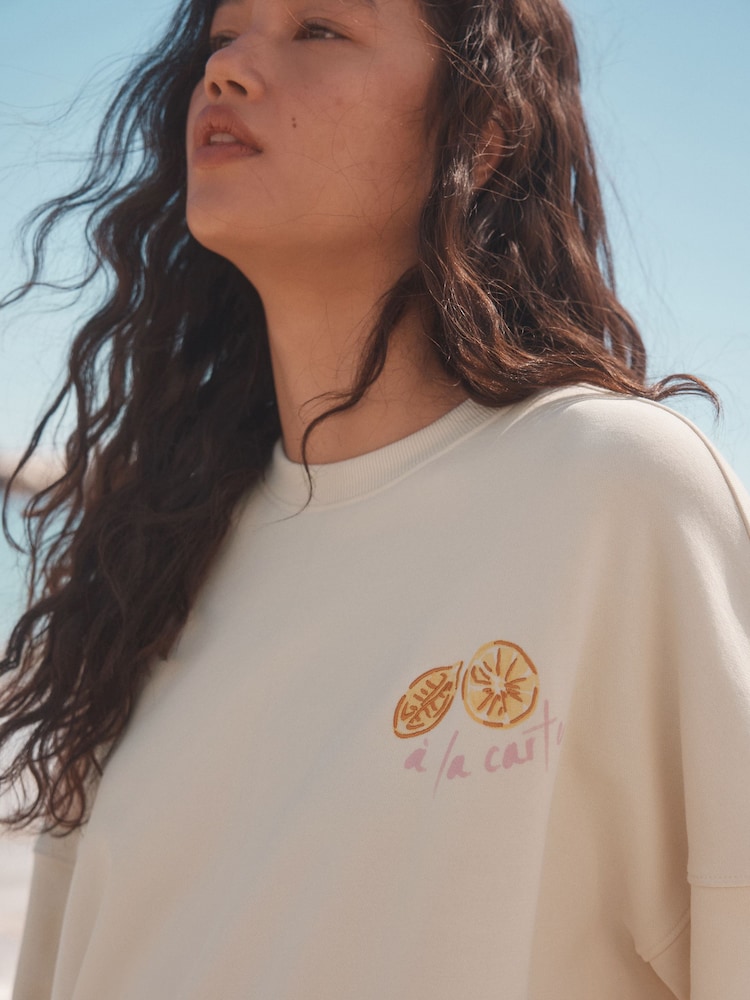 Ecru Oversized Champage and Oyster Club Fun Lemon Summer Longline Graphic Crewneck Sweatshirt - Image 4 of 4