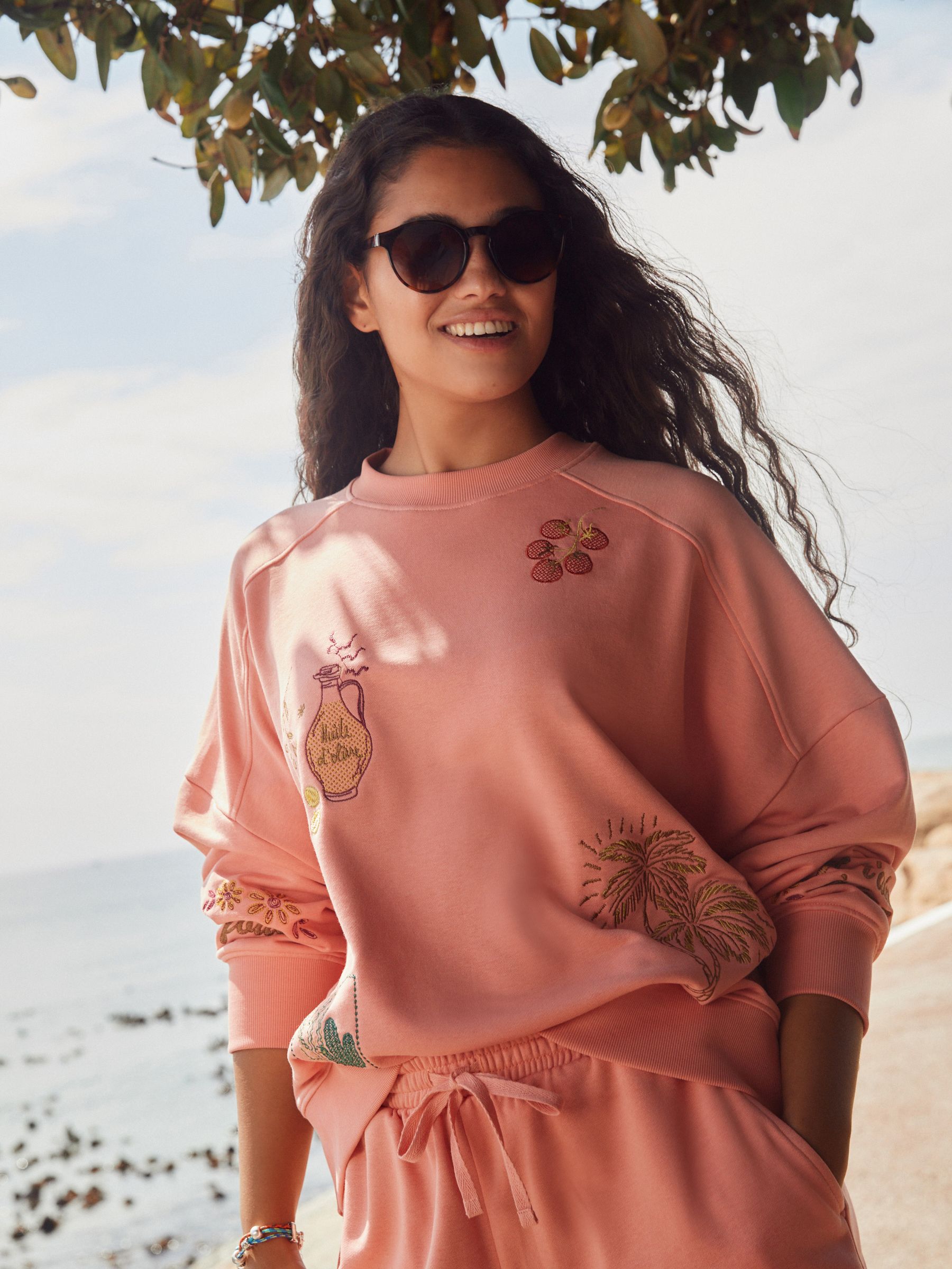 Next：日本 コーラル/サーモンピンク - 総刺繍 サマーフード