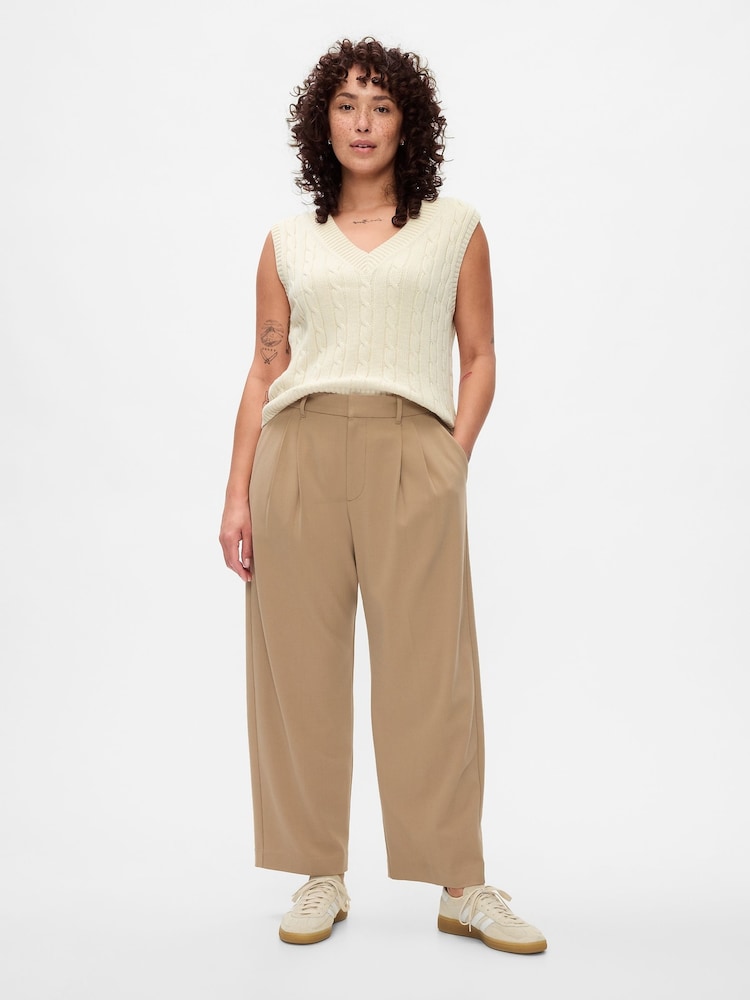 Gap Beige Everyday High Waisted Brushed Twill Pleated Taper Trousers - Image 5 of 5