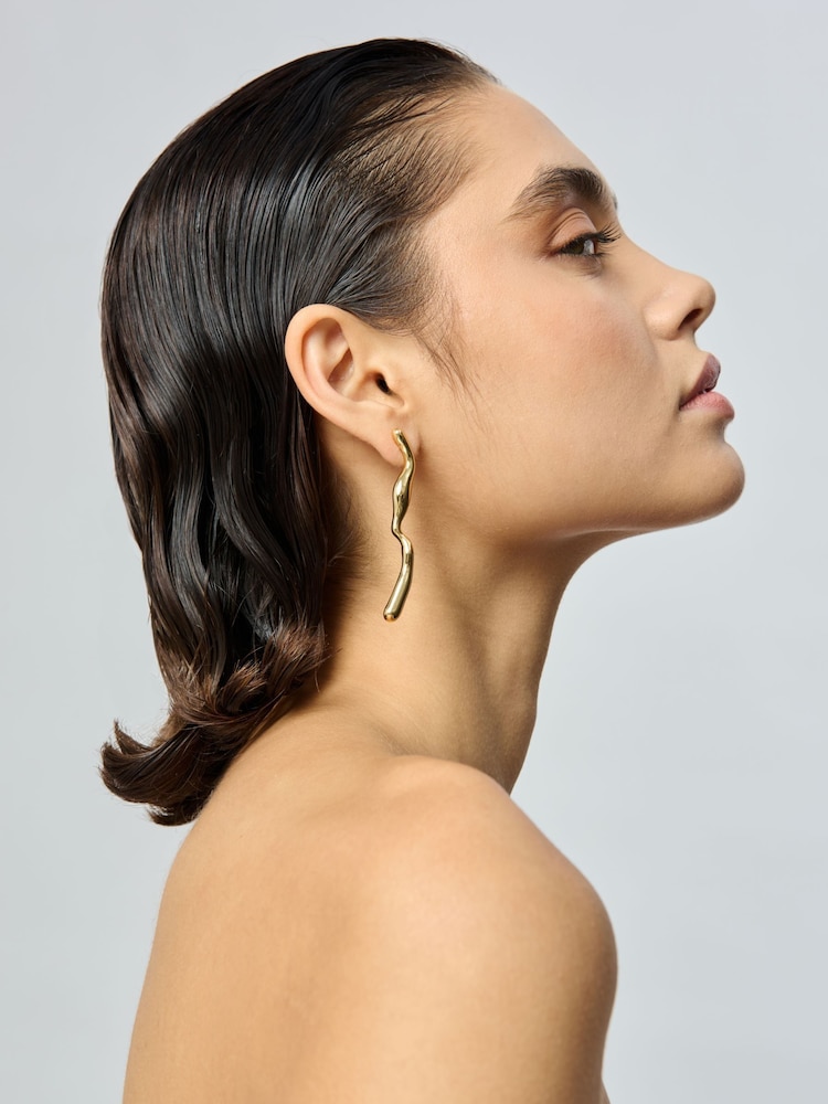 Aela 18k Gold Plated Freshwater Pearl Mismatched Earrings - Image 2 of 3
