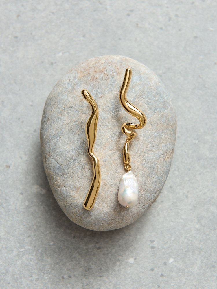 Aela 18k Gold Plated Freshwater Pearl Mismatched Earrings - Image 3 of 3