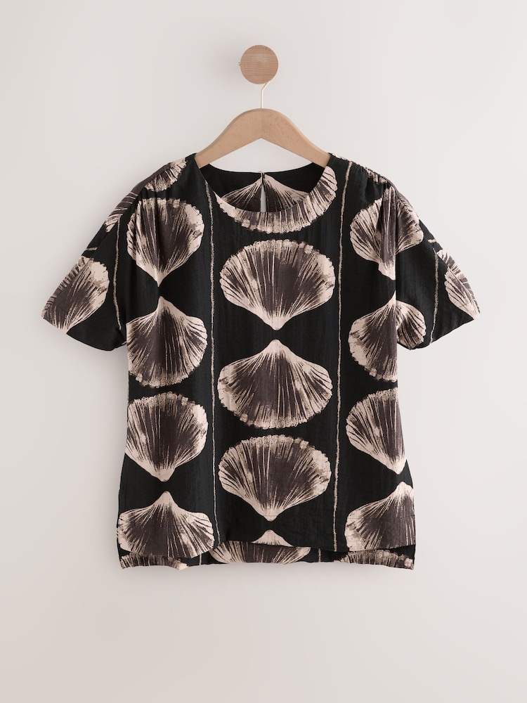 Black Shell Print Textured Boxy T-Shirt - Image 1 of 3