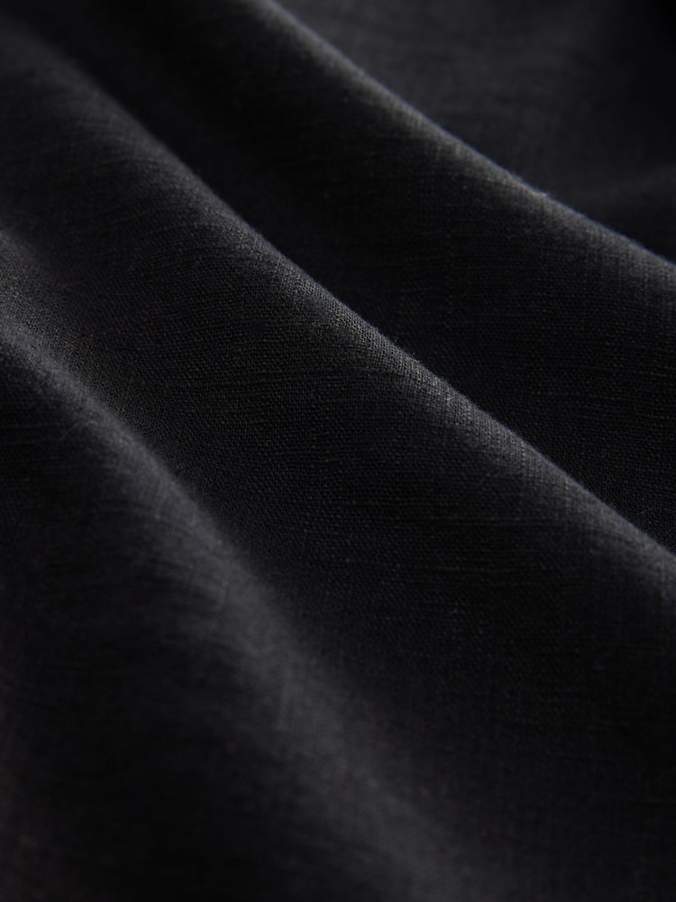 Black Short Sleeve Boxy T-Shirt with Linen - Image 6 of 6