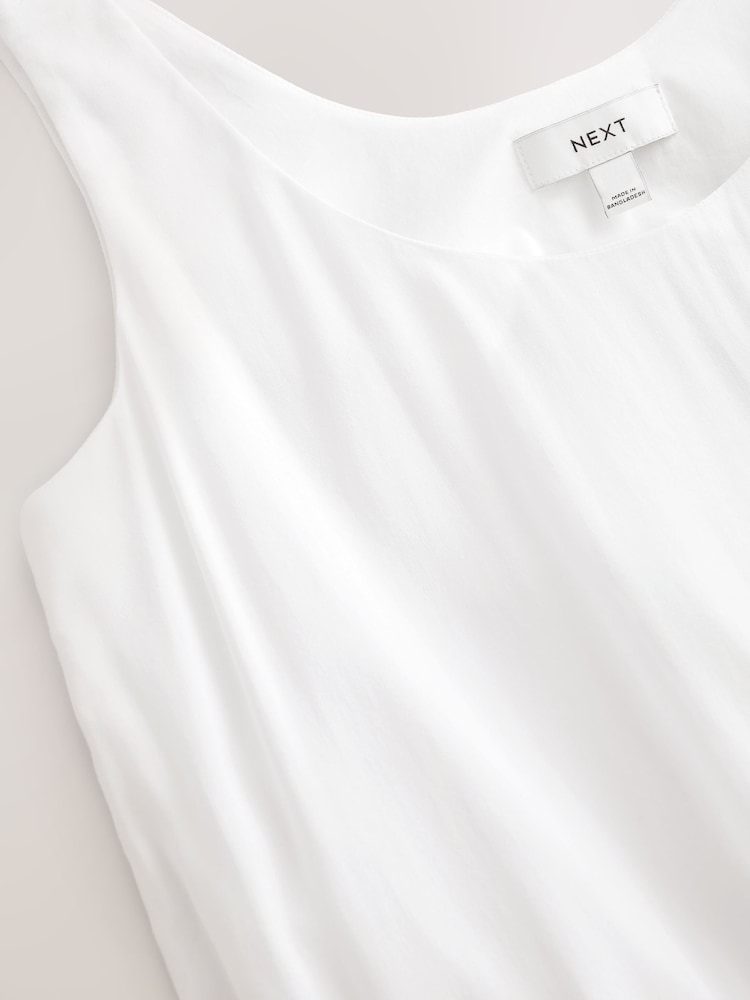 White Sleeveless Bubblehem Cami Top - Image 3 of 3 White Sleeveless Bubblehem Cami Top - Image 3 of 3