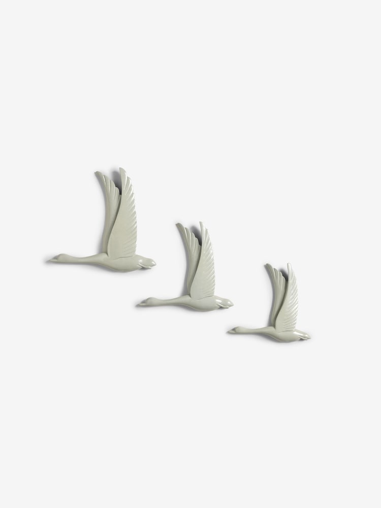Set of 3 Grey Flying Geese Wall Plaques - Image 5 of 5
