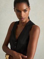 Reiss Black Millie Single-Breasted Tailored Waistcoat - Image 6 of 7
