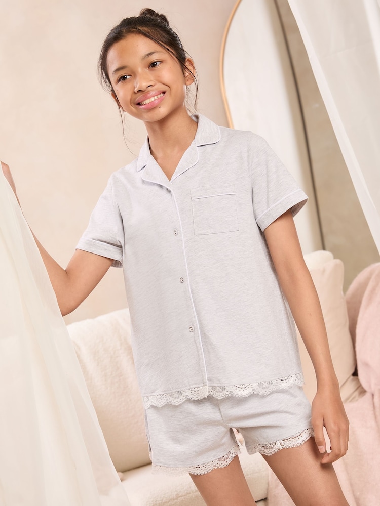 Gris claro - Lipsy Jersey Trim Pyjama Set (5-16yrs) - Imagen 1 de 5 Gris claro - Lipsy Jersey Trim Pyjama Set (5-16yrs) - Imagen 1 de 5