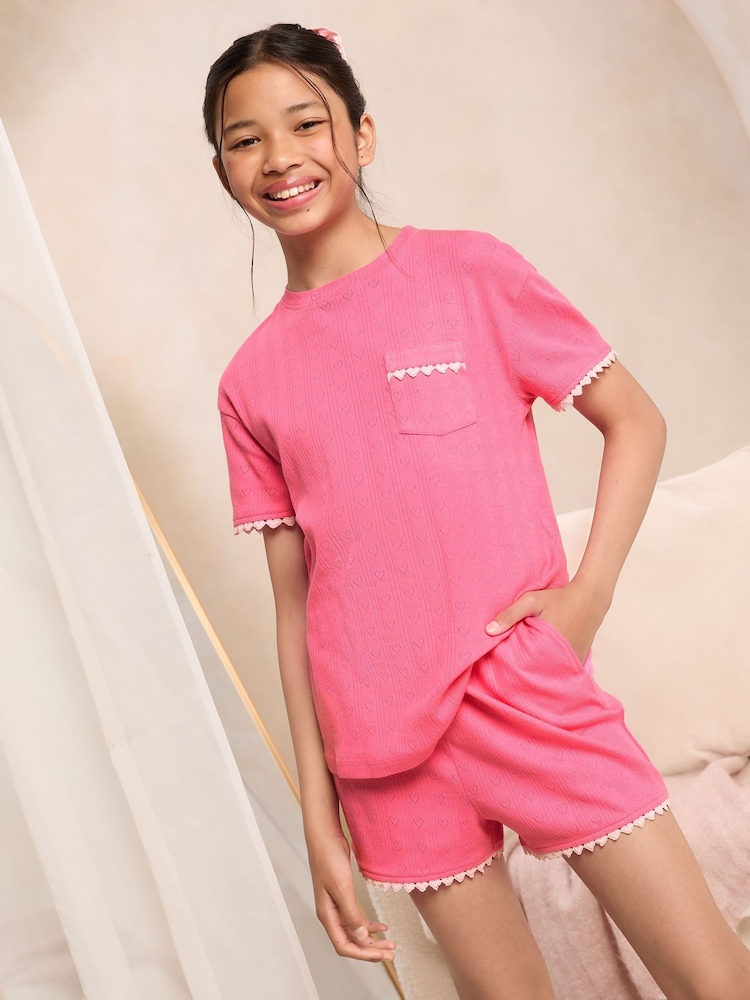 Rosa de pointelle - Lipsy Jersey Trim Pyjama Set (5-16yrs) - Imagen 1 de 4 Rosa de pointelle - Lipsy Jersey Trim Pyjama Set (5-16yrs) - Imagen 1 de 4