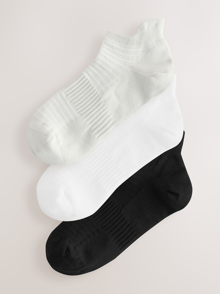Black & White Blister Resist Trainer Socks 3 Pack - Image 1 of 6