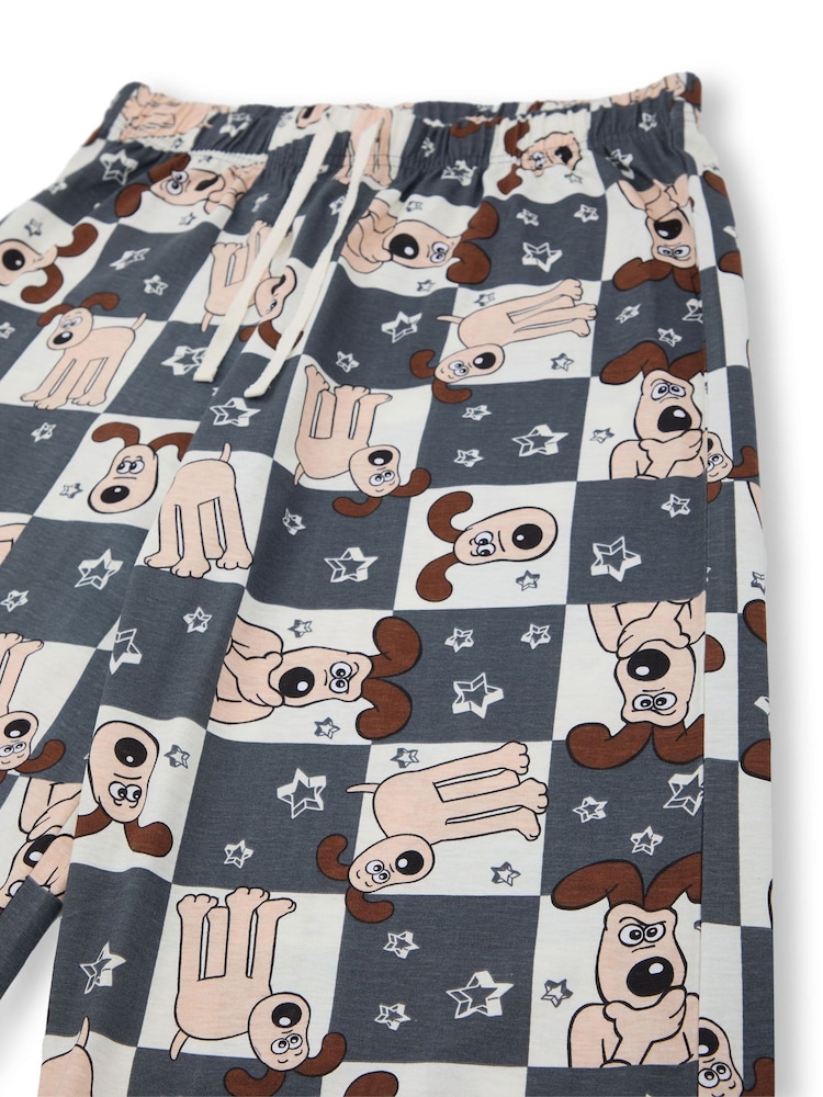 Vanilla Underground Cream Ladies Wallace and Gromit 100% Cotton Pyjamas - Image 6 of 6