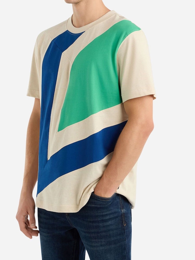 Umbro Cream Diagonal Diamond 100% Cotton T-Shirt - Image 2 of 4 Umbro Cream Diagonal Diamond 100% Cotton T-Shirt - Image 2 of 4