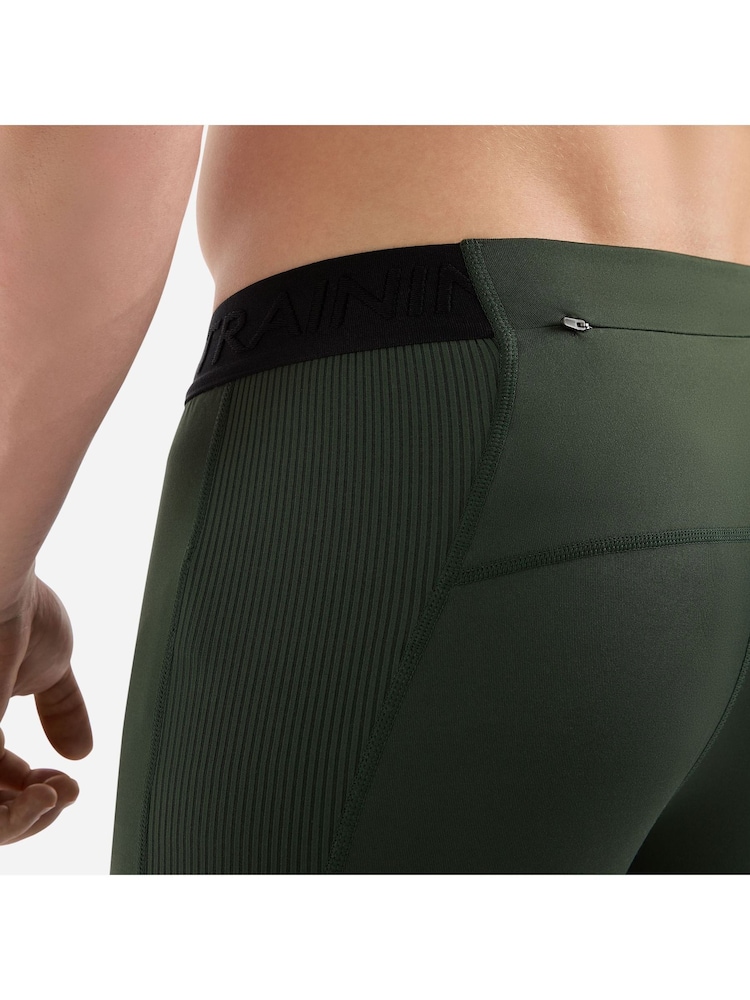 Umbro Green Pro Training Leggings - Image 4 of 5