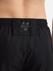 Negro - Pantalones cortos deportivos Elite Pro Hybrid de Umbro - Imagen 5 de 5