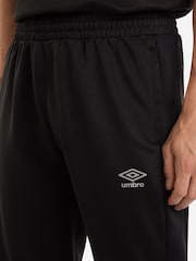 Umbro Black Sportswear Poly Joggers - Image 3 of 4