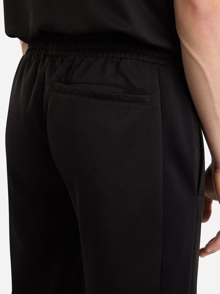 Umbro Black Sportswear Poly Joggers - Image 4 of 4