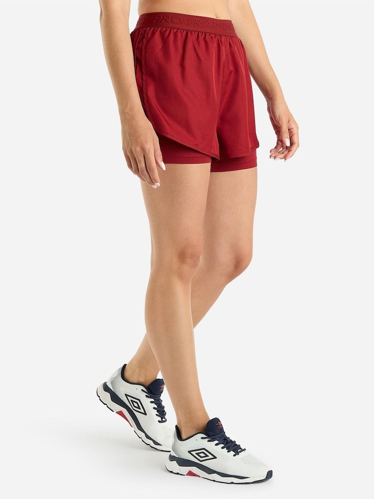 Umbro Red Pro Training Hybrid Shorts - Image 3 of 4