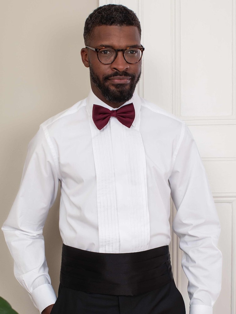 Белый - The Savile Row Company 100% Cotton Pleat Fly Front Classic Fit Shirt - Изображение 1 из 5 Белый - The Savile Row Company 100% Cotton Pleat Fly Front Classic Fit Shirt - Изображение 1 из 5