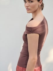 Brown Aysmmetric Shoulder Sleevless Top - Image 3 of 7