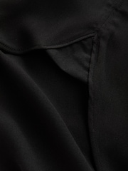 Black and Ecru Relaxed Fit Short Sleeve Overhead V-Neck Blouses 2 Pack - Image 10 of 10