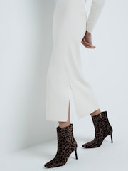 River Island Leopard Heeled Ankle Boots - Imagem 1 de 6