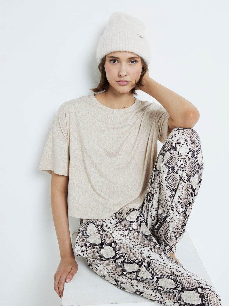 River Island Brown Snake Print T-Shirt and Joggers Pyjamas Set - Image 1 of 6 River Island Brown Snake Print T-Shirt and Joggers Pyjamas Set - Image 1 of 6