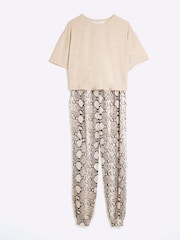 River Island Brown Snake Print T-Shirt and Joggers Pyjamas Set - Image 5 of 6