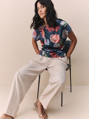 Navy/Red Floral Print Satin Ruched Short Sleeve Top - Image 3 of 4
