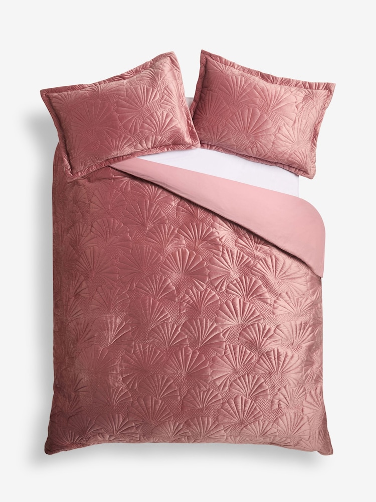 Pink Velvet Ginkgo Duvet Cover and Pillowcase Set - Image 5 of 5