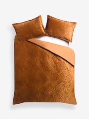 Orange Autumn Velvet Ginkgo Duvet Cover and Pillowcase Set - Image 4 of 4