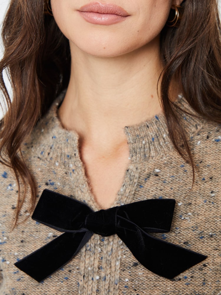 Another Sunday Bow Detail Textured Detail Knit Jumper - Image 7 of 7 Another Sunday Bow Detail Textured Detail Knit Jumper - Image 7 of 7