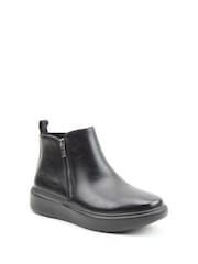Heavenly Feet Senta Ankle Boots - Image 3 of 5