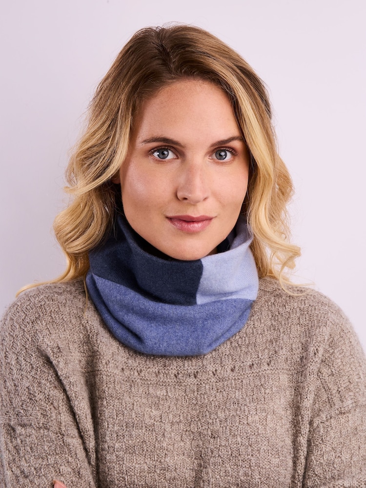 Celtic & Co. Blue Cashmere Neckwarmer Scarf - Image 3 of 3
