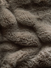 Brown Aspen Faux Fur Duvet Cover and Pillowcases Set - Image 3 of 4