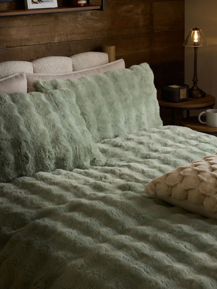 Green Aspen Faux Fur Duvet Cover and Pillowcases Set - Image 2 of 4 Green Aspen Faux Fur Duvet Cover and Pillowcases Set - Image 2 of 4