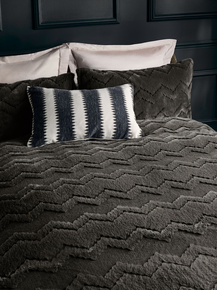 Grey Faux Fur Chevron Geometric Duvet Cover and Pillowcase Set - Image 2 of 4 Grey Faux Fur Chevron Geometric Duvet Cover and Pillowcase Set - Image 2 of 4