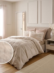 Christmas Embroidered Faux Fur Duvet Cover and Pillowcase Set - Slika 1 iz 5