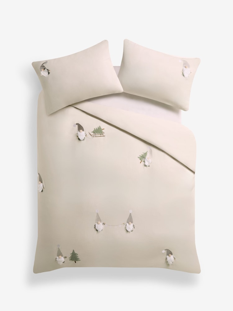 Natural Christmas Gonk Tufted Duvet Cover and Pillowcase Set - Image 4 of 4