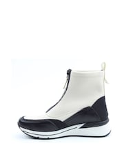 Heavenly Feet Della Ankle Boots - Image 2 of 4