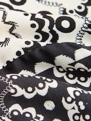 Black/White Short Kimono Cover-Up - Image 9 of 10